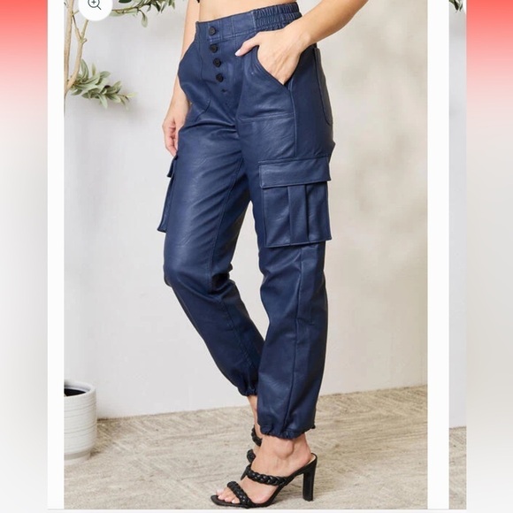 BOGO! NWT KanCan βNellyβ faux leather cargo joggers - Picture 4 of 17